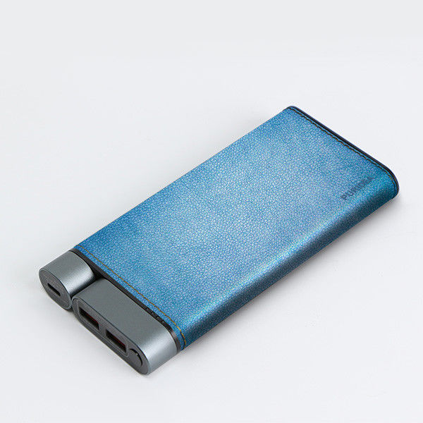 금속 껍질과 3개의 포트를 가진 효율적인 10000mAh 전원 은행 - 모든 USB-C 기기를 충전합니다!